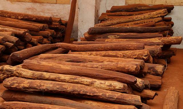 精品紅木家具，離不開(kāi)這幾點(diǎn)！(圖1)